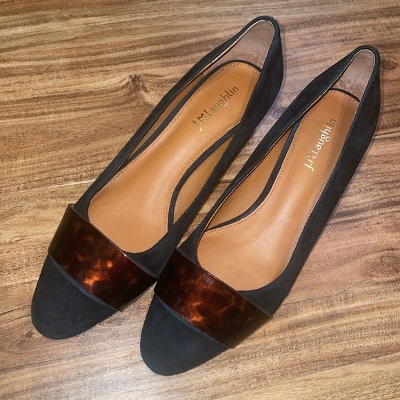 J McLaughlin womens 8 Heel Black Suede Leather Brown Tortoise Shell Detail 1.5" - Picture 1 of 8